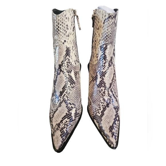 TopShop Snakeskin High Ankle Boots In Light Grey Size 40/9.5 US, MSRP $170 NIB - Picture 2 of 9